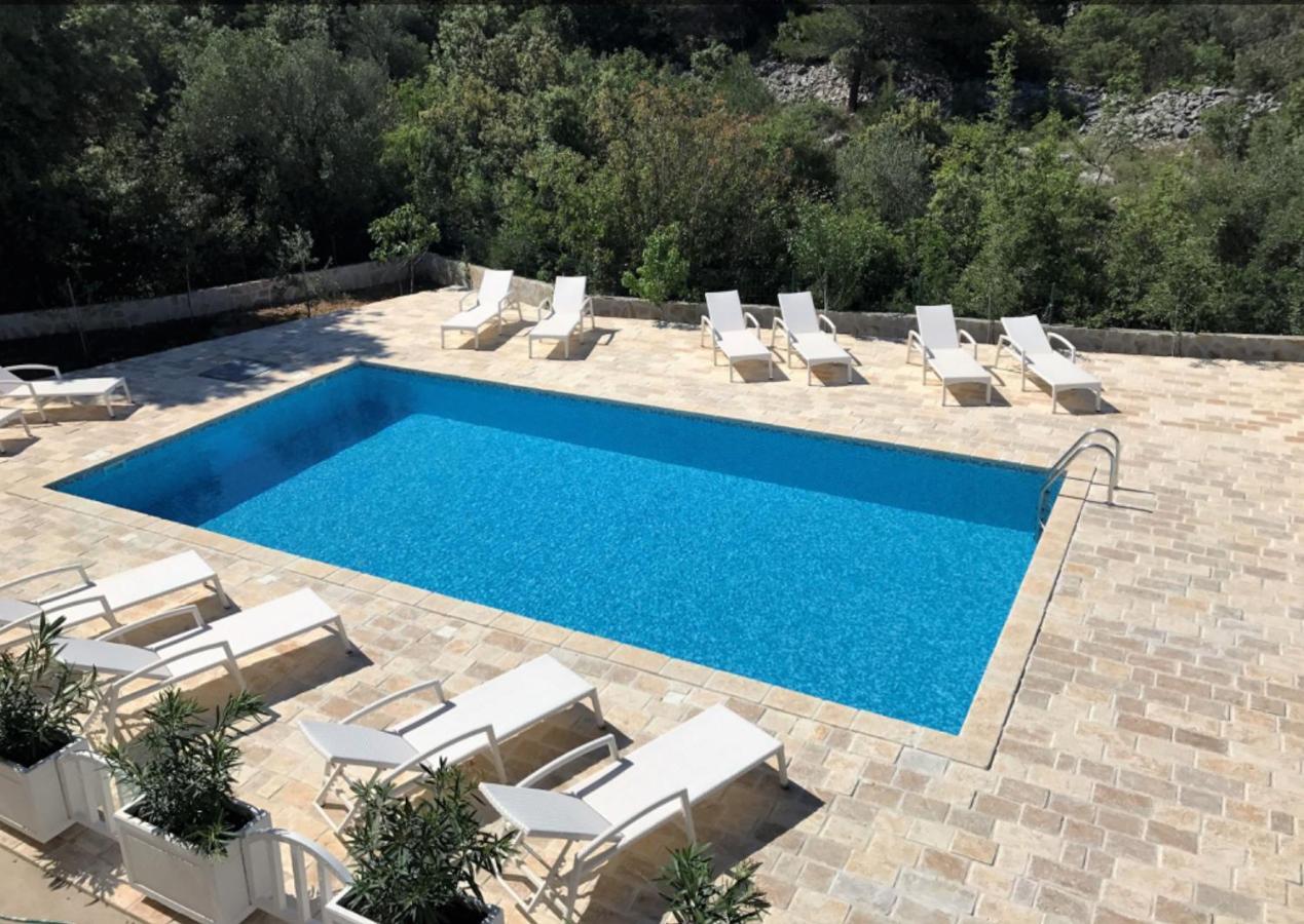 Villa Angelina 브로다리카 외부 사진